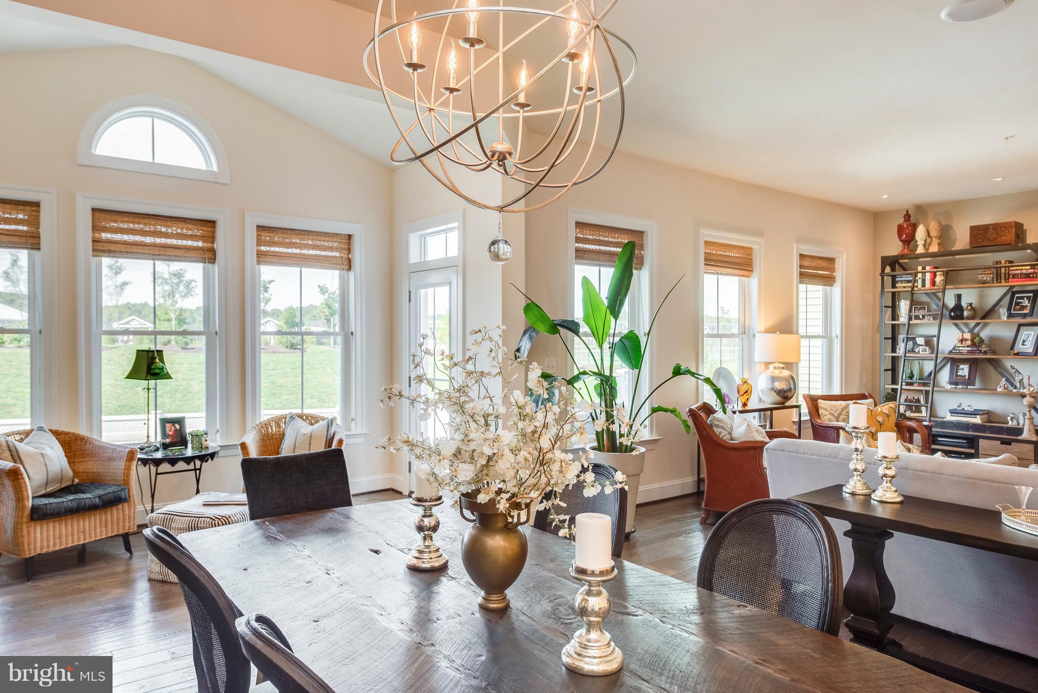 TWO RIVERS - Residential