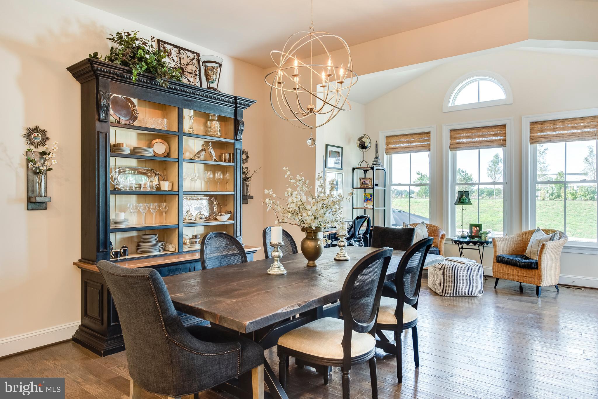 TWO RIVERS - Residential