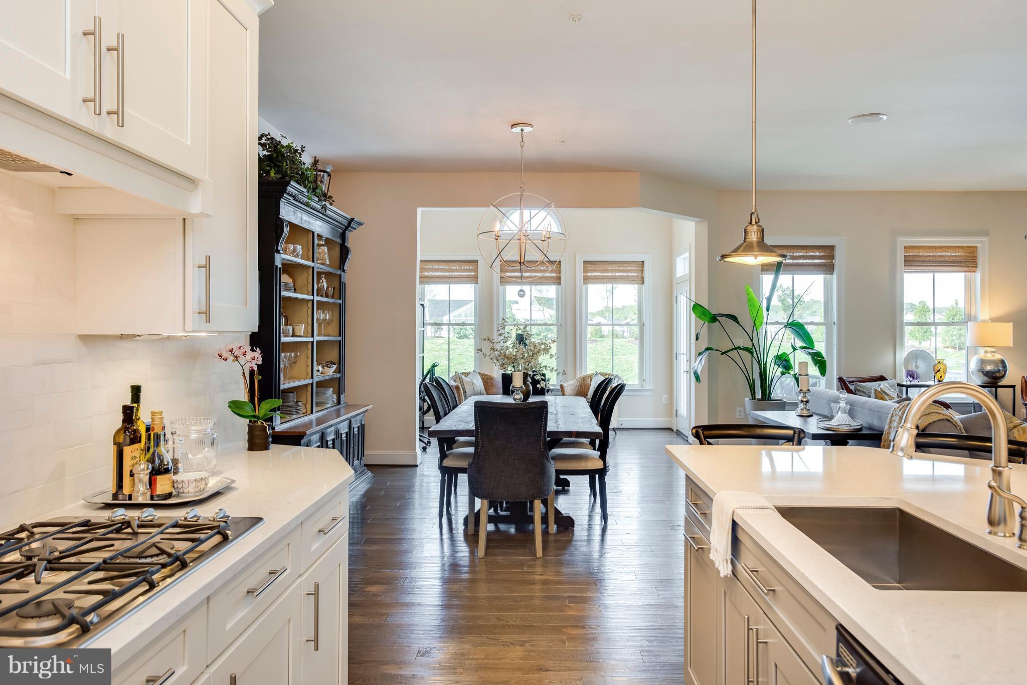 TWO RIVERS - Residential