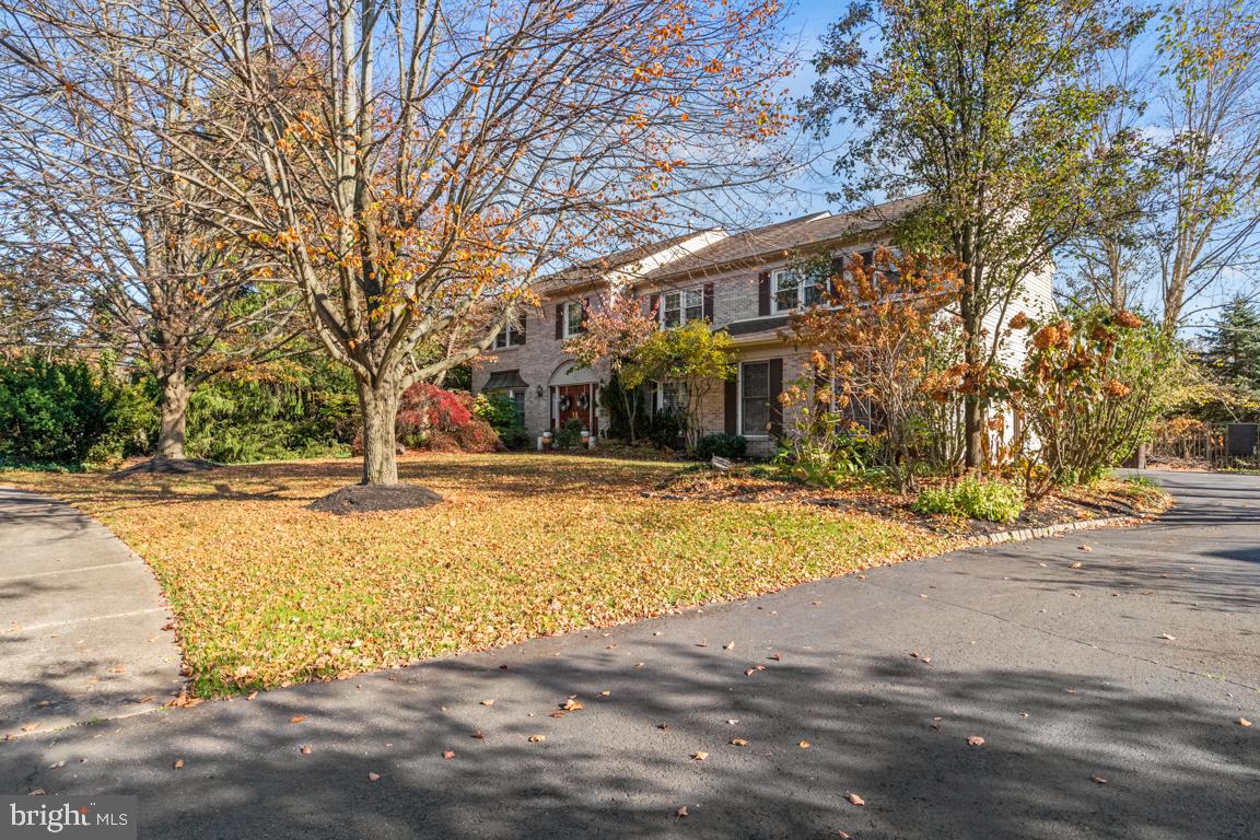 DOYLESTOWN CROSSIN - Residential