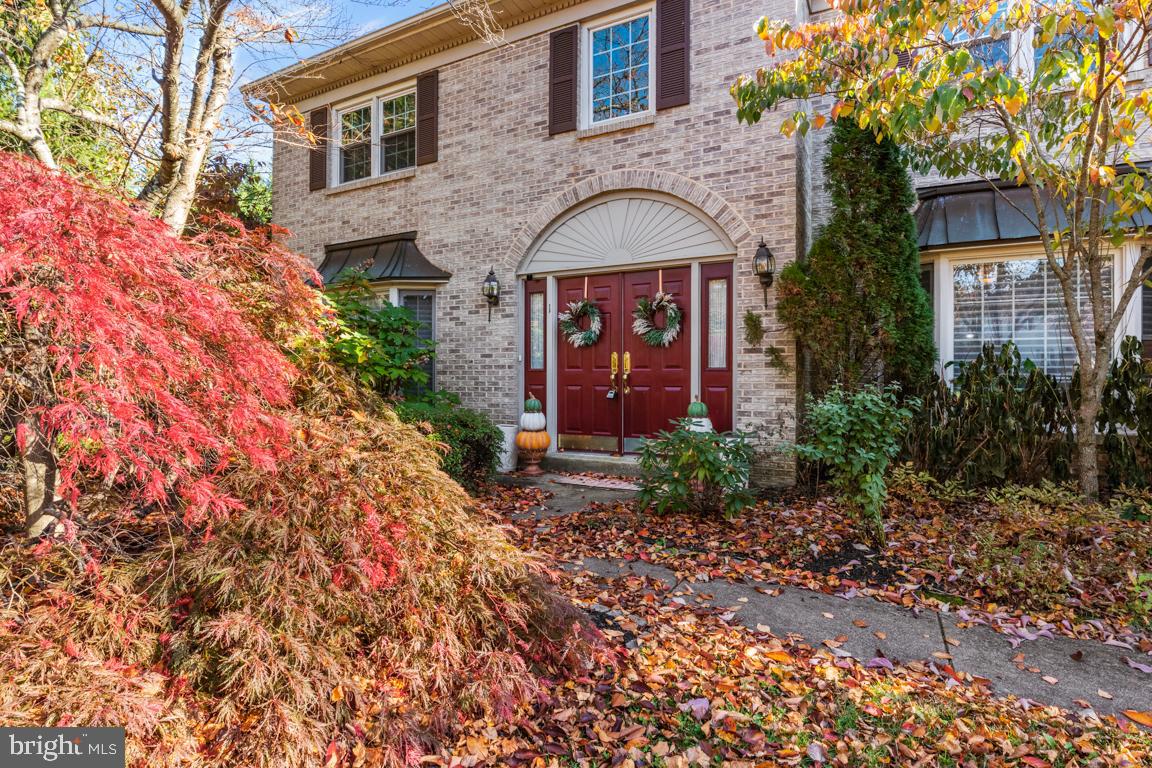 DOYLESTOWN CROSSIN - Residential