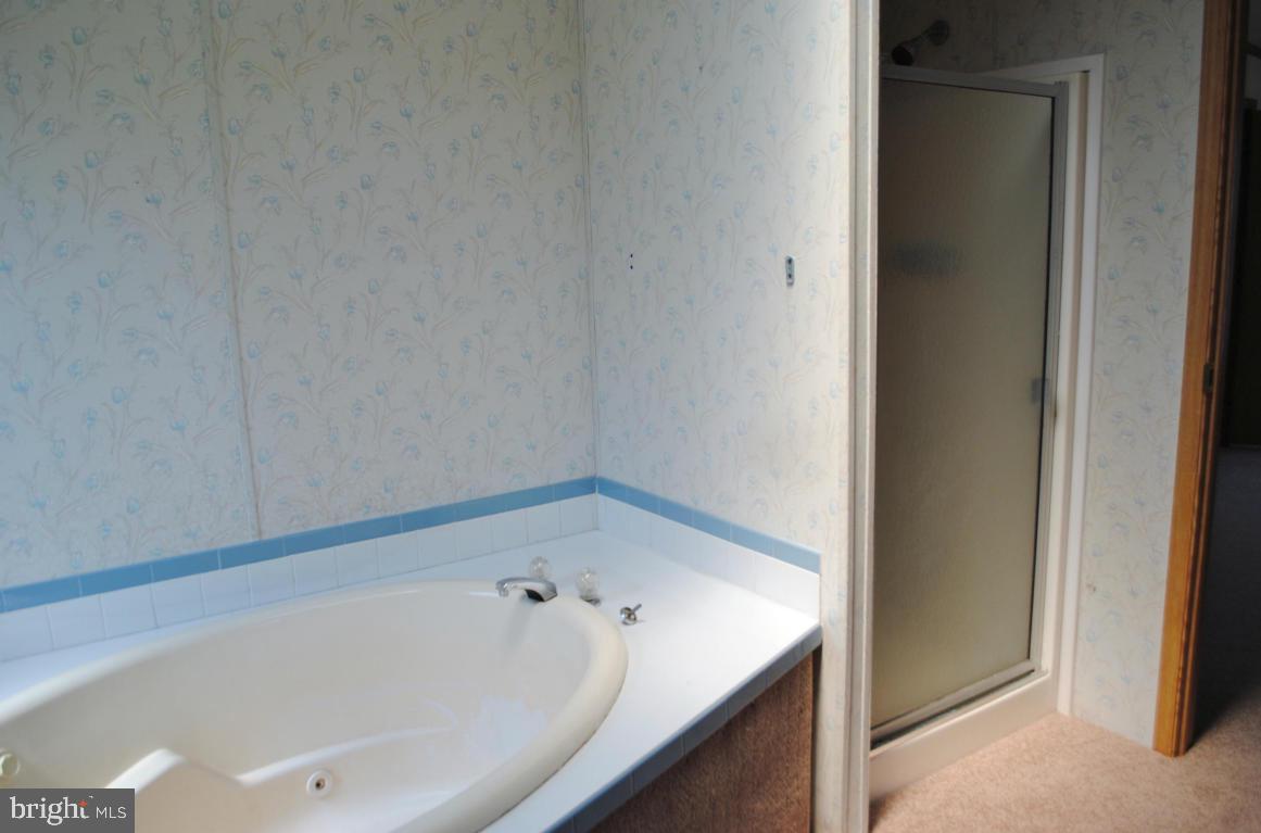 PHEASANT RIDGE - Residential