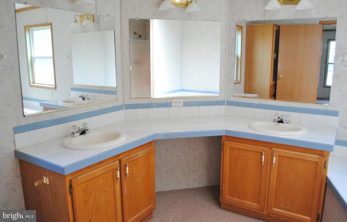 PHEASANT RIDGE - Residential