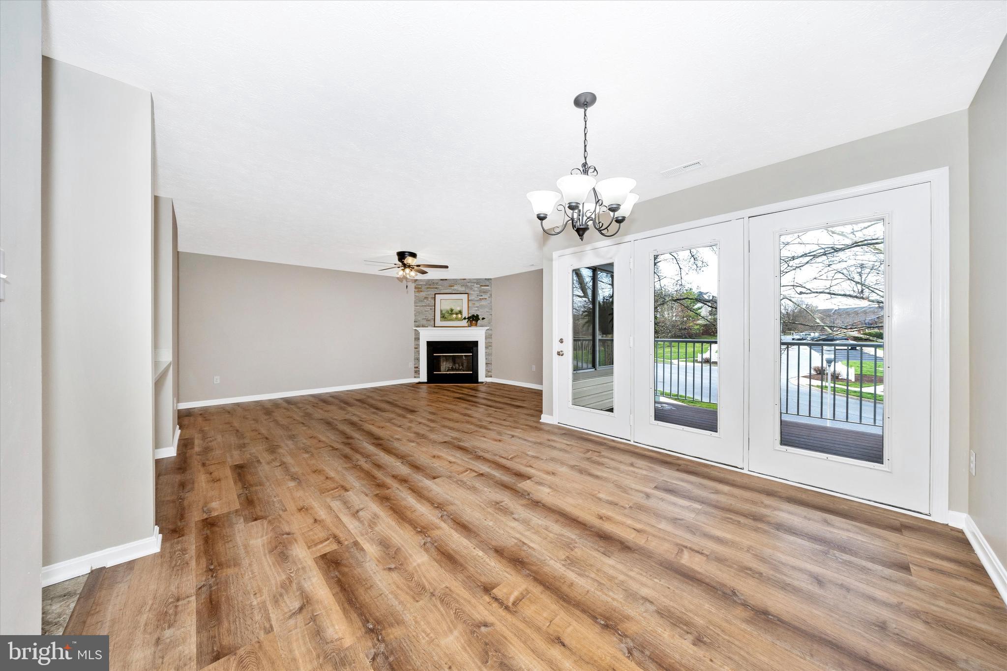 AVONDALE CONDOMINIUM - Residential