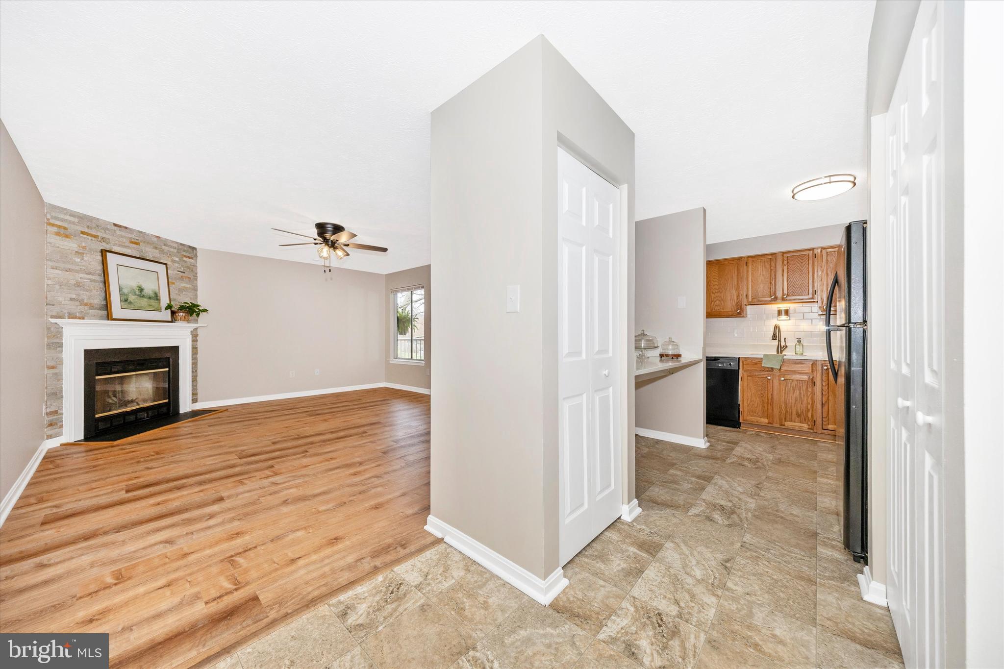 AVONDALE CONDOMINIUM - Residential