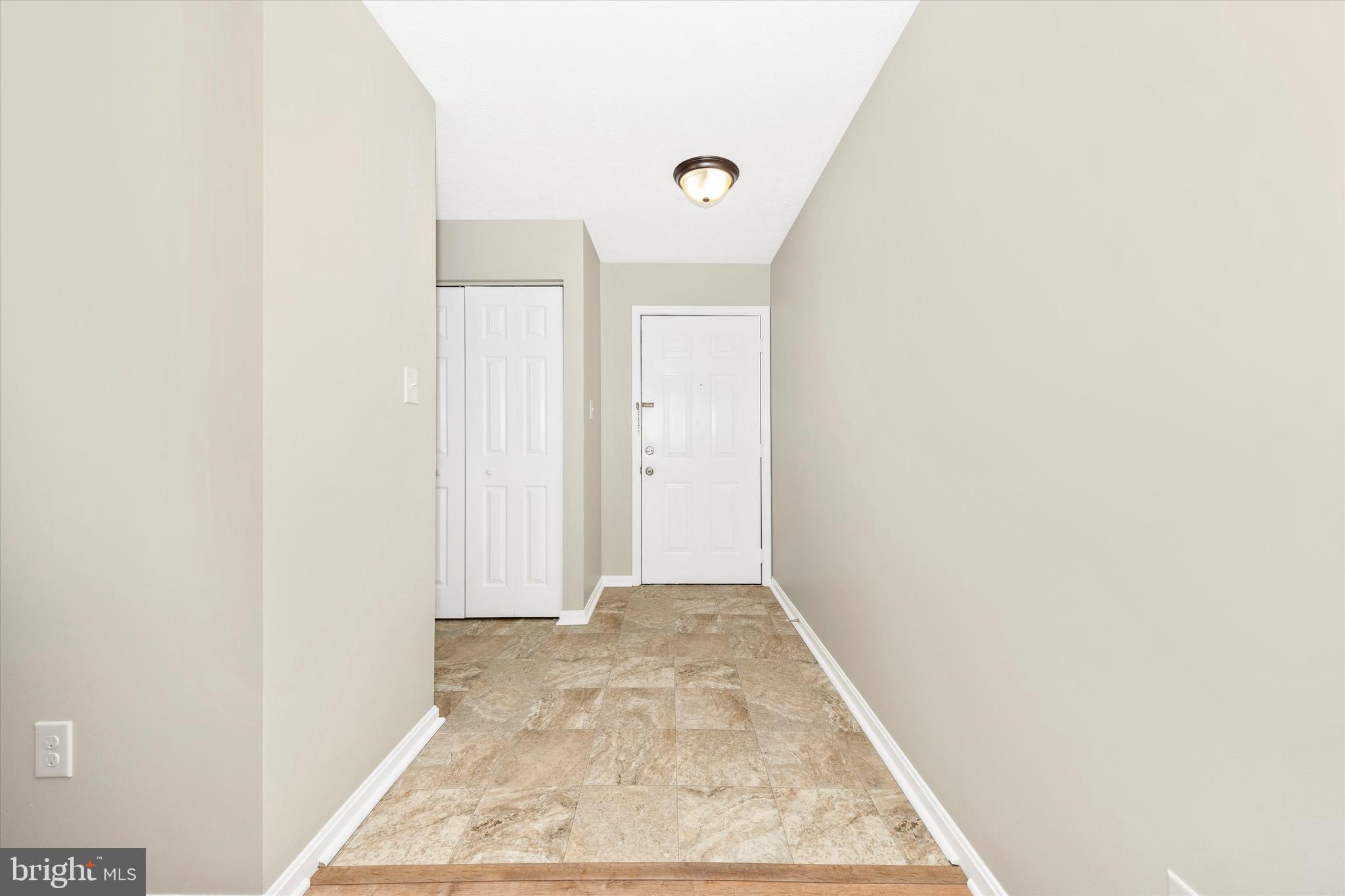 AVONDALE CONDOMINIUM - Residential