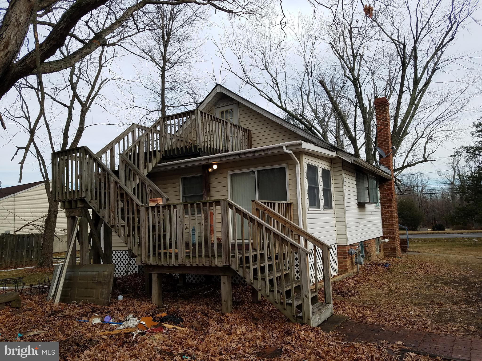 BIRD LAWN - Residential