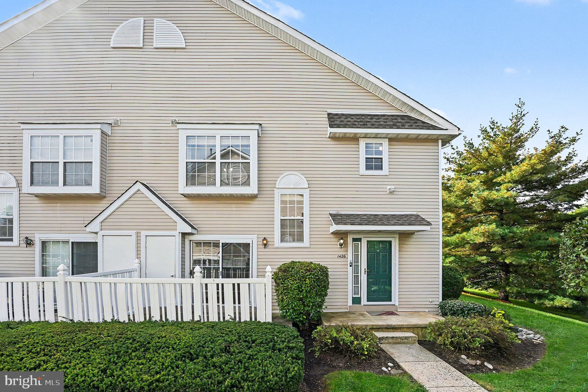 1426 ANGELA COURT
