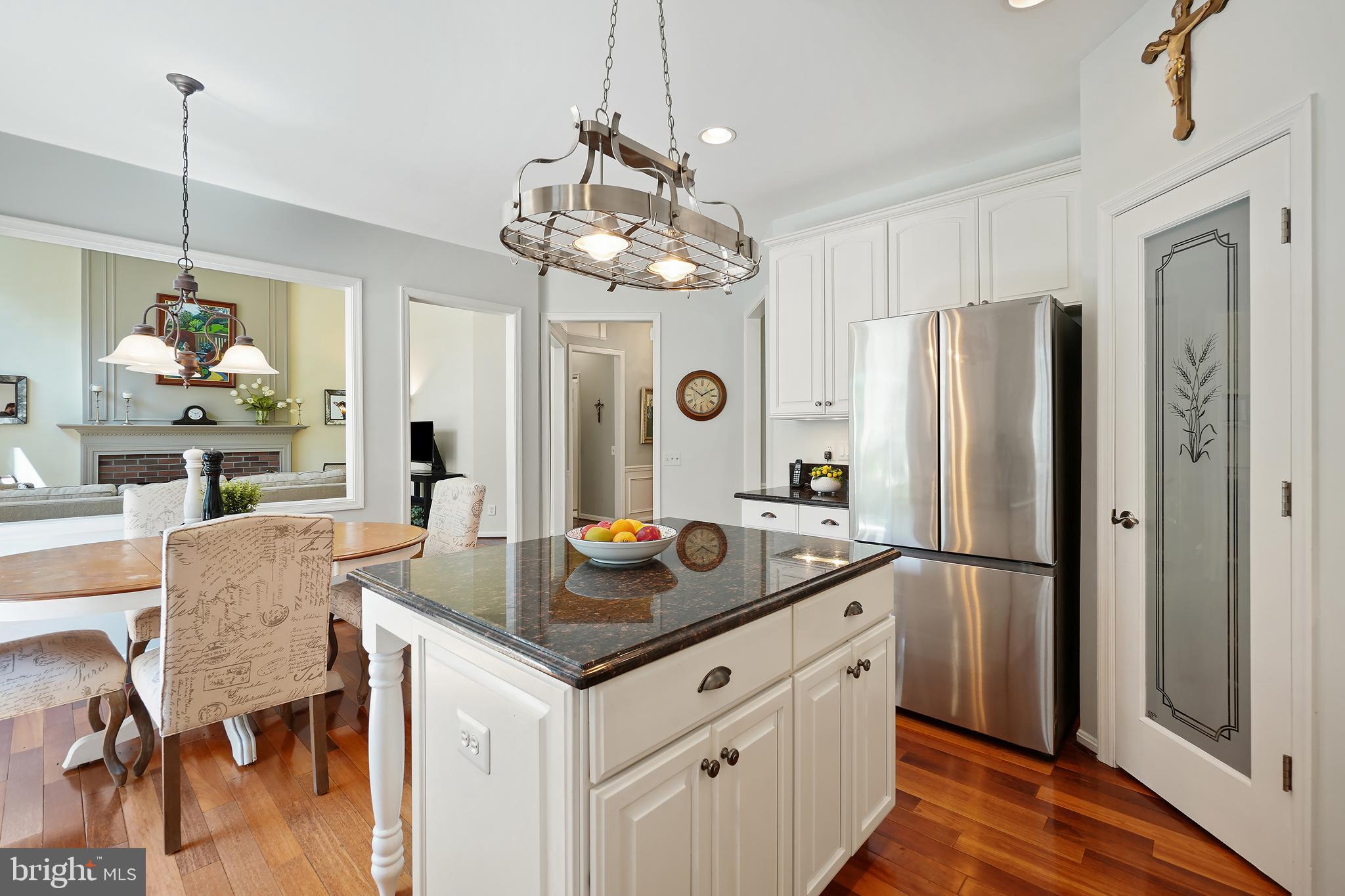 POTOMAC LAKES - Residential