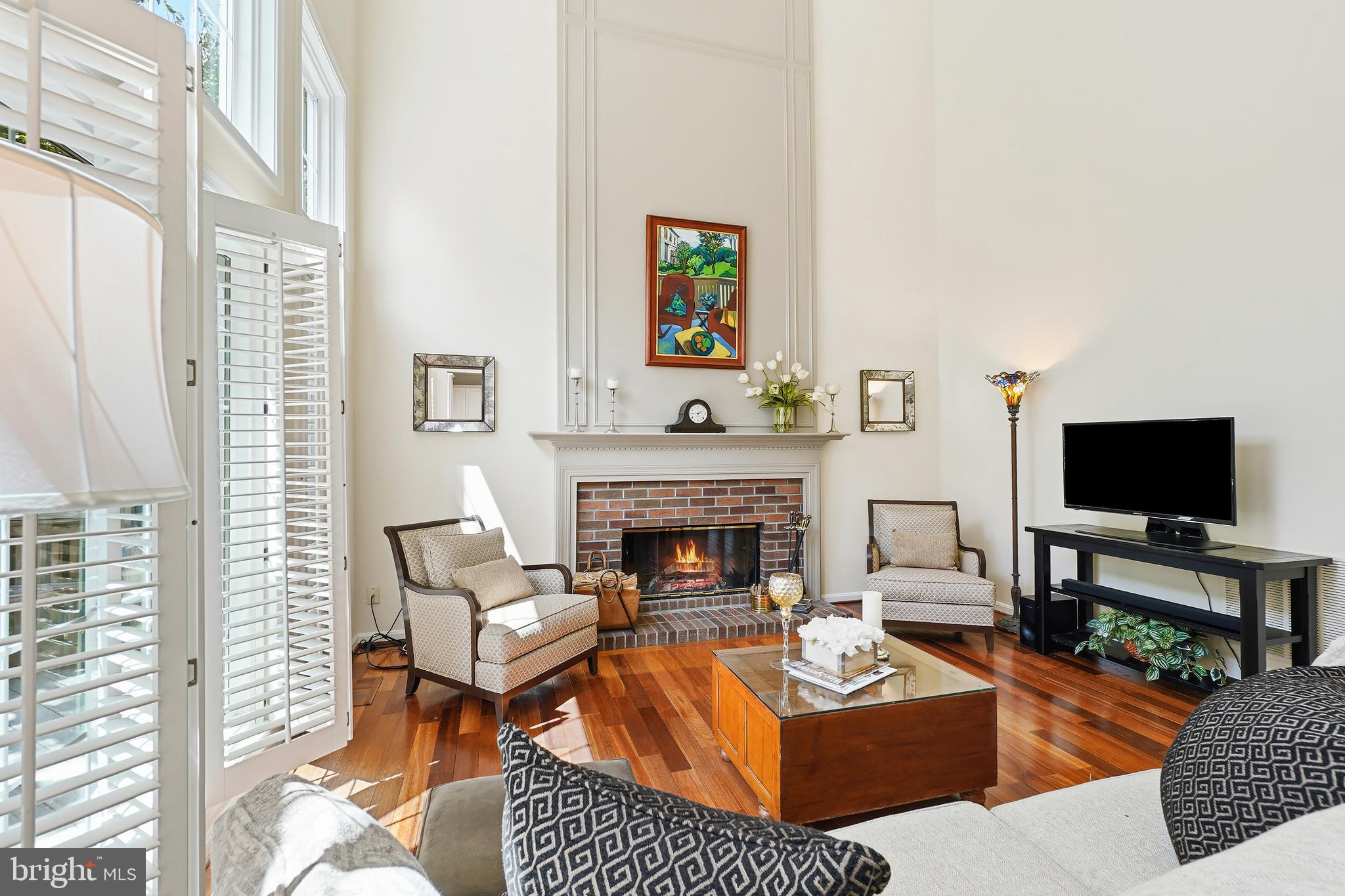POTOMAC LAKES - Residential