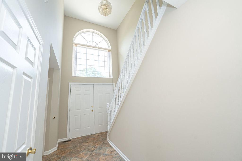 89 VANCE AVENUE