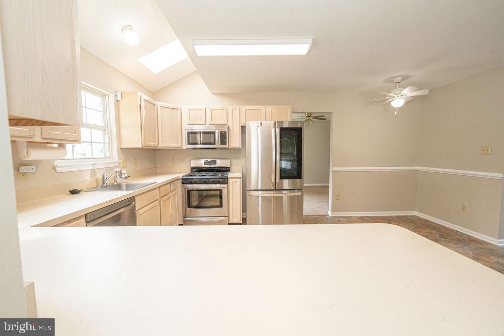89 VANCE AVENUE