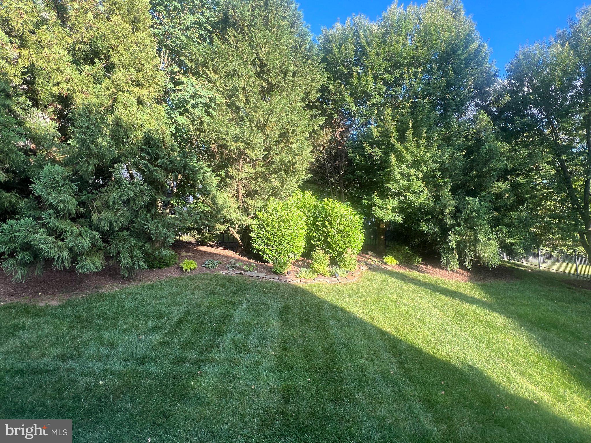 BELMONT GLEN - Residential