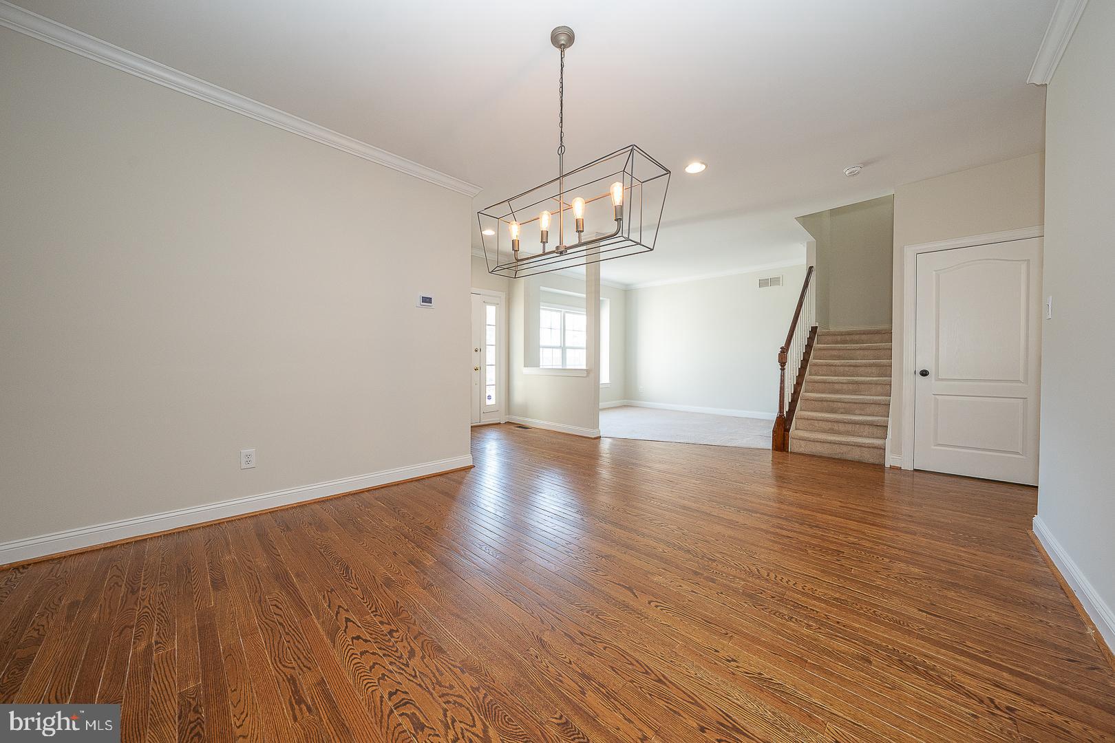 DAYLESFORD LAKE - Residential