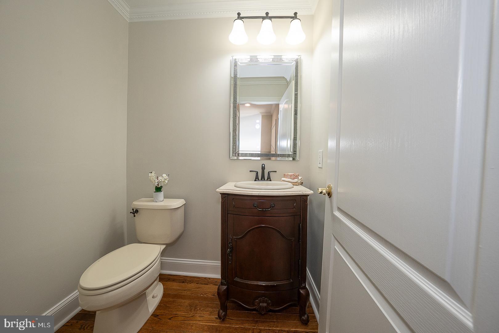 DAYLESFORD LAKE - Residential