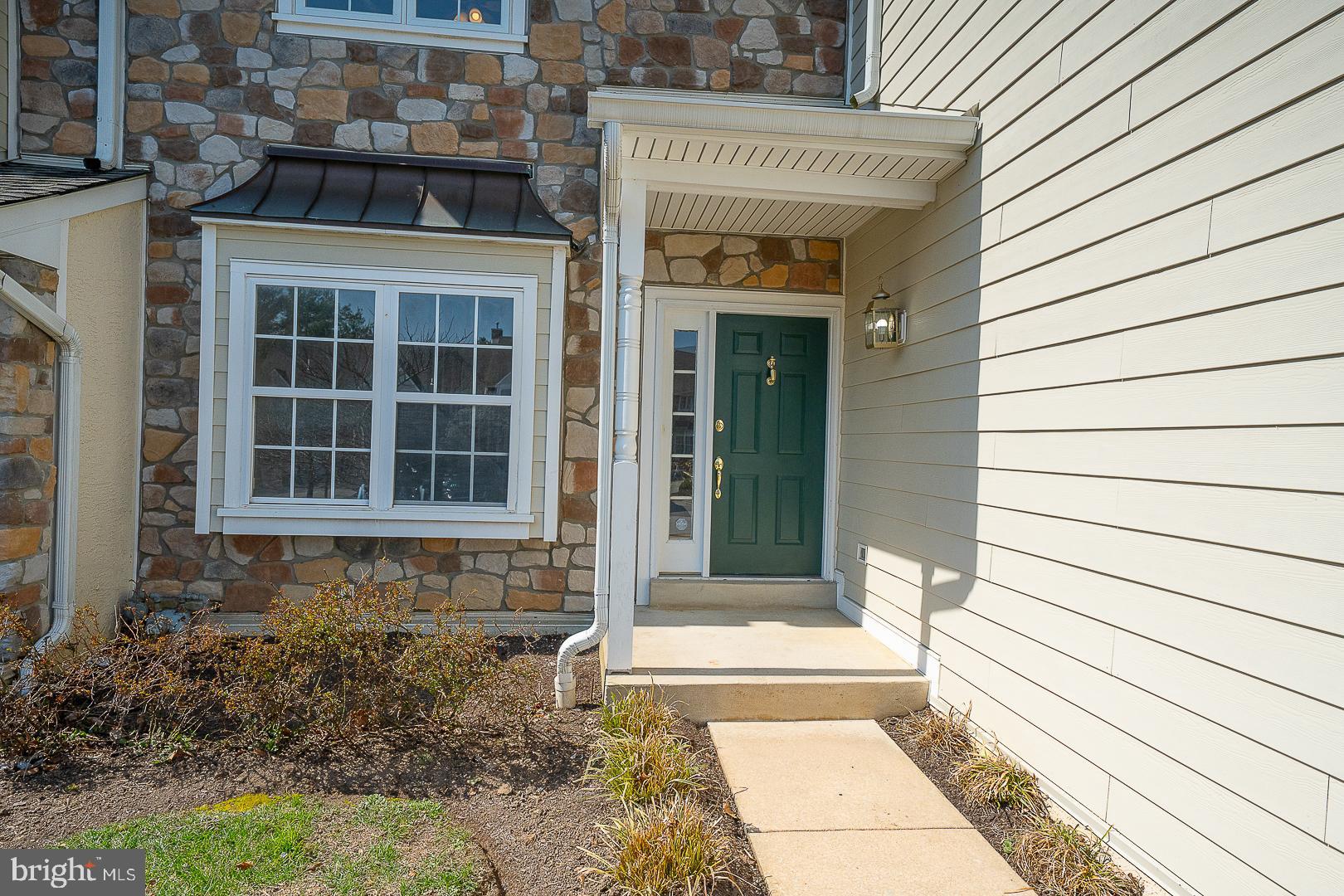 DAYLESFORD LAKE - Residential