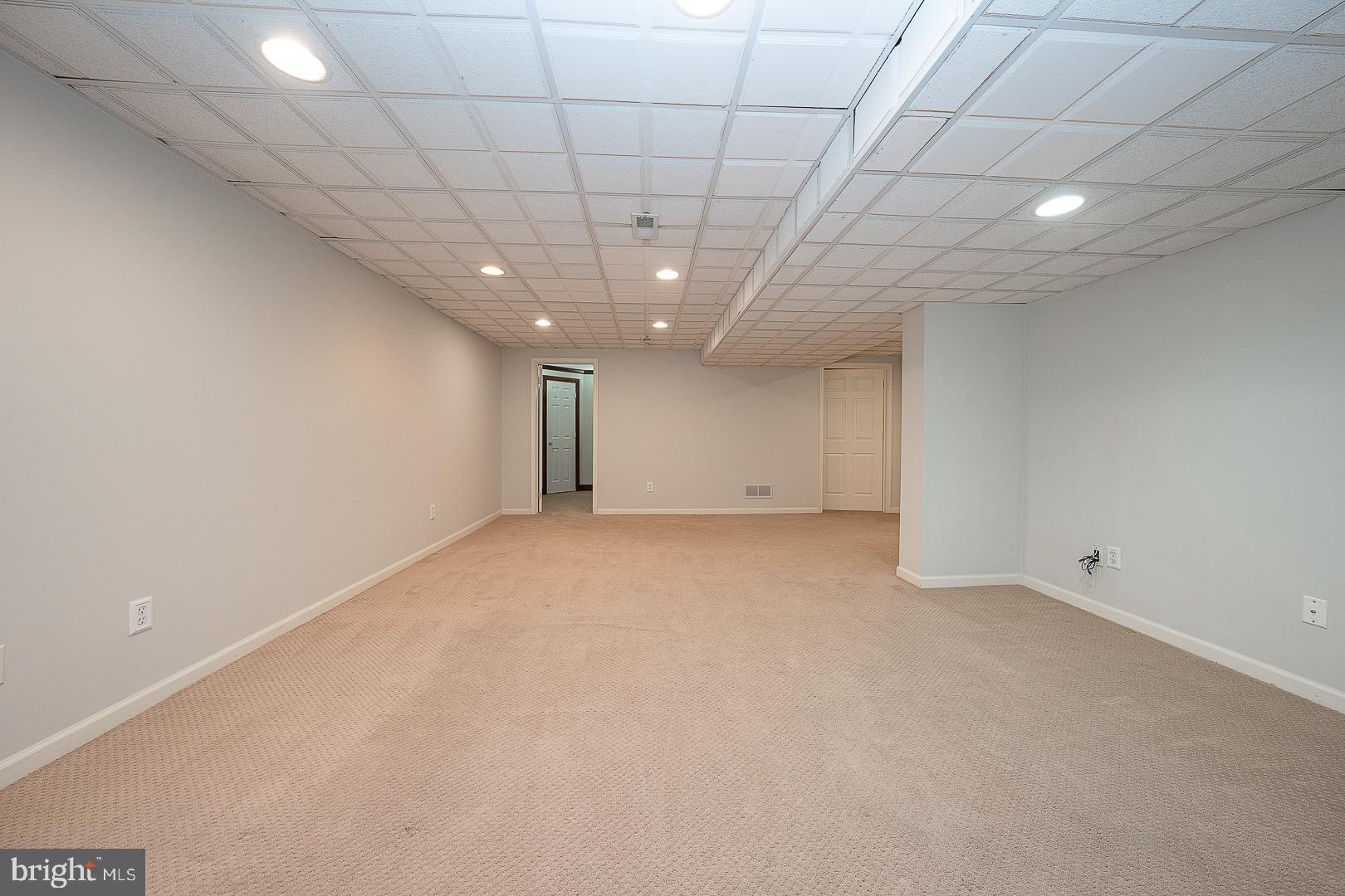 DAYLESFORD LAKE - Residential