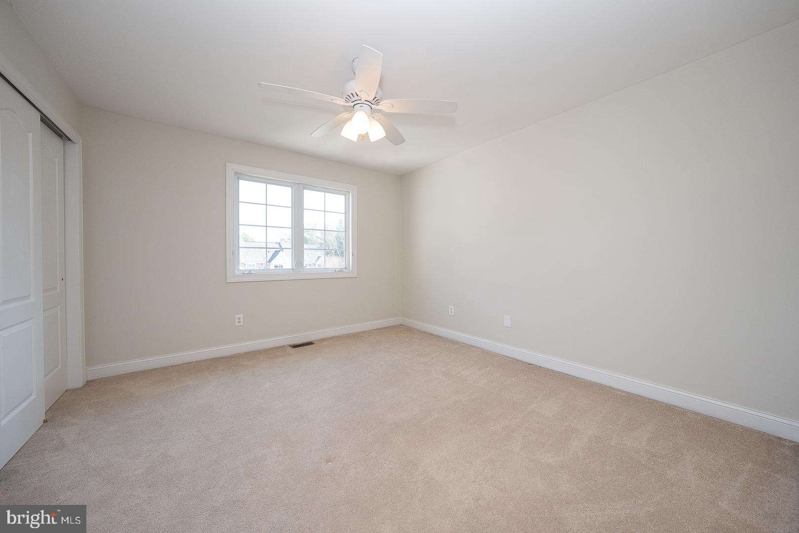 DAYLESFORD LAKE - Residential