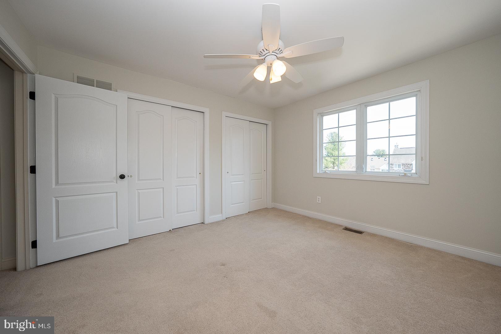 DAYLESFORD LAKE - Residential