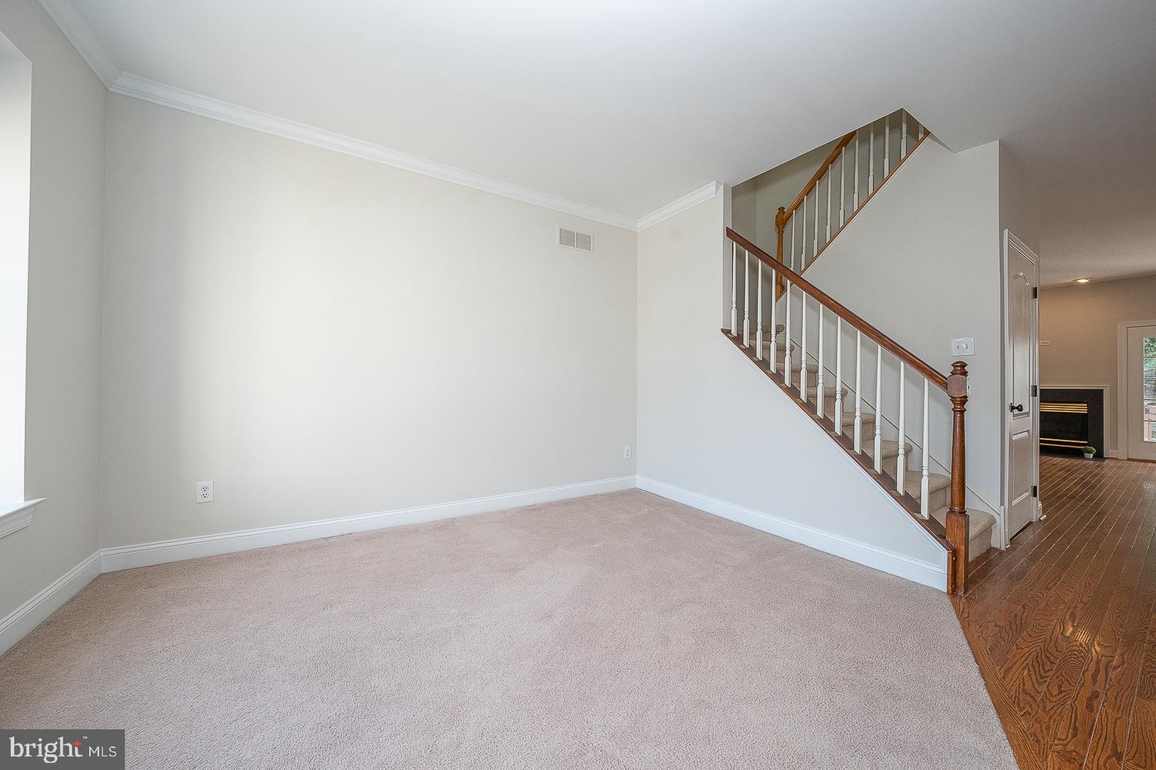 DAYLESFORD LAKE - Residential