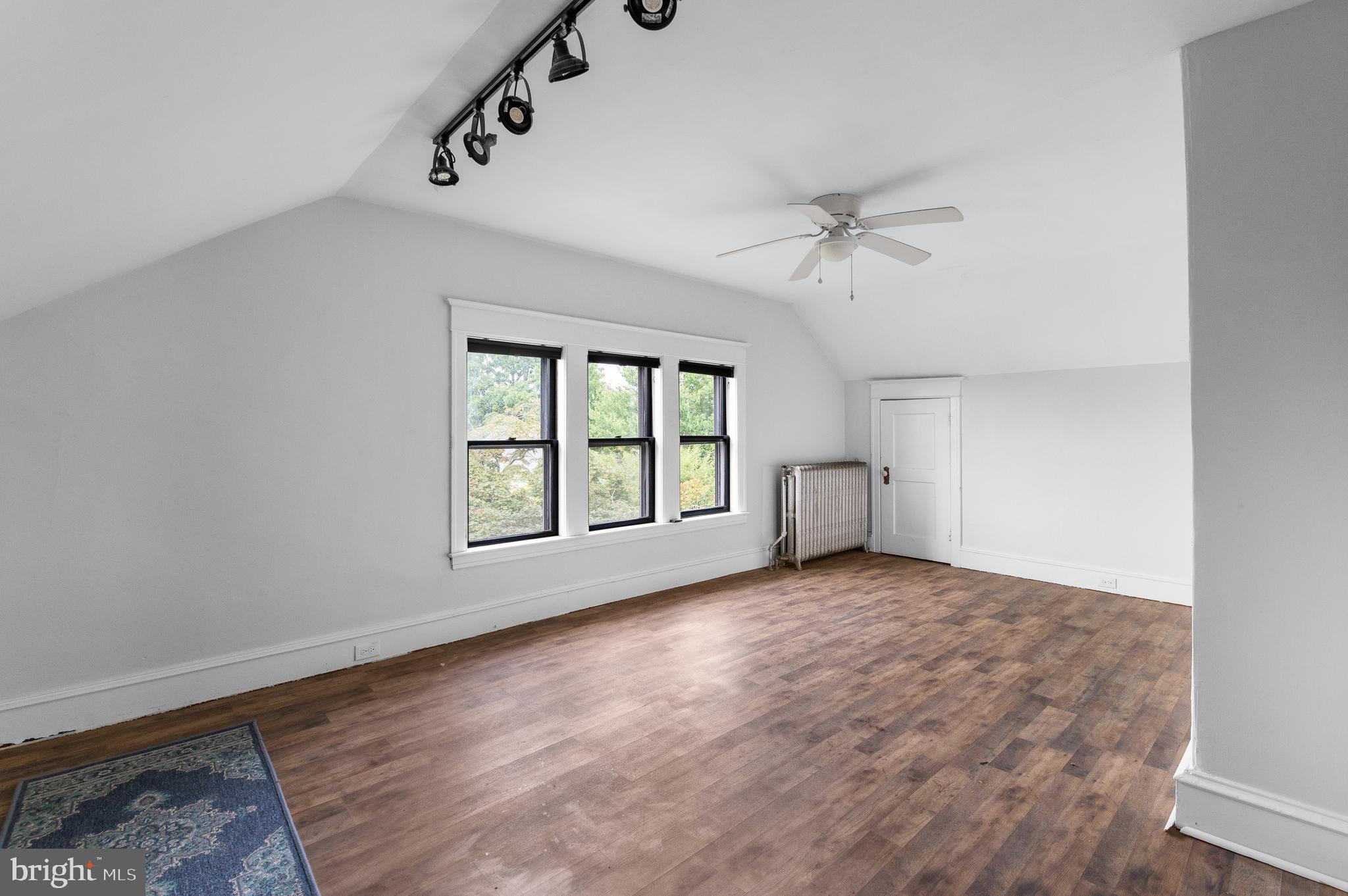 DREXEL HILL - Residential