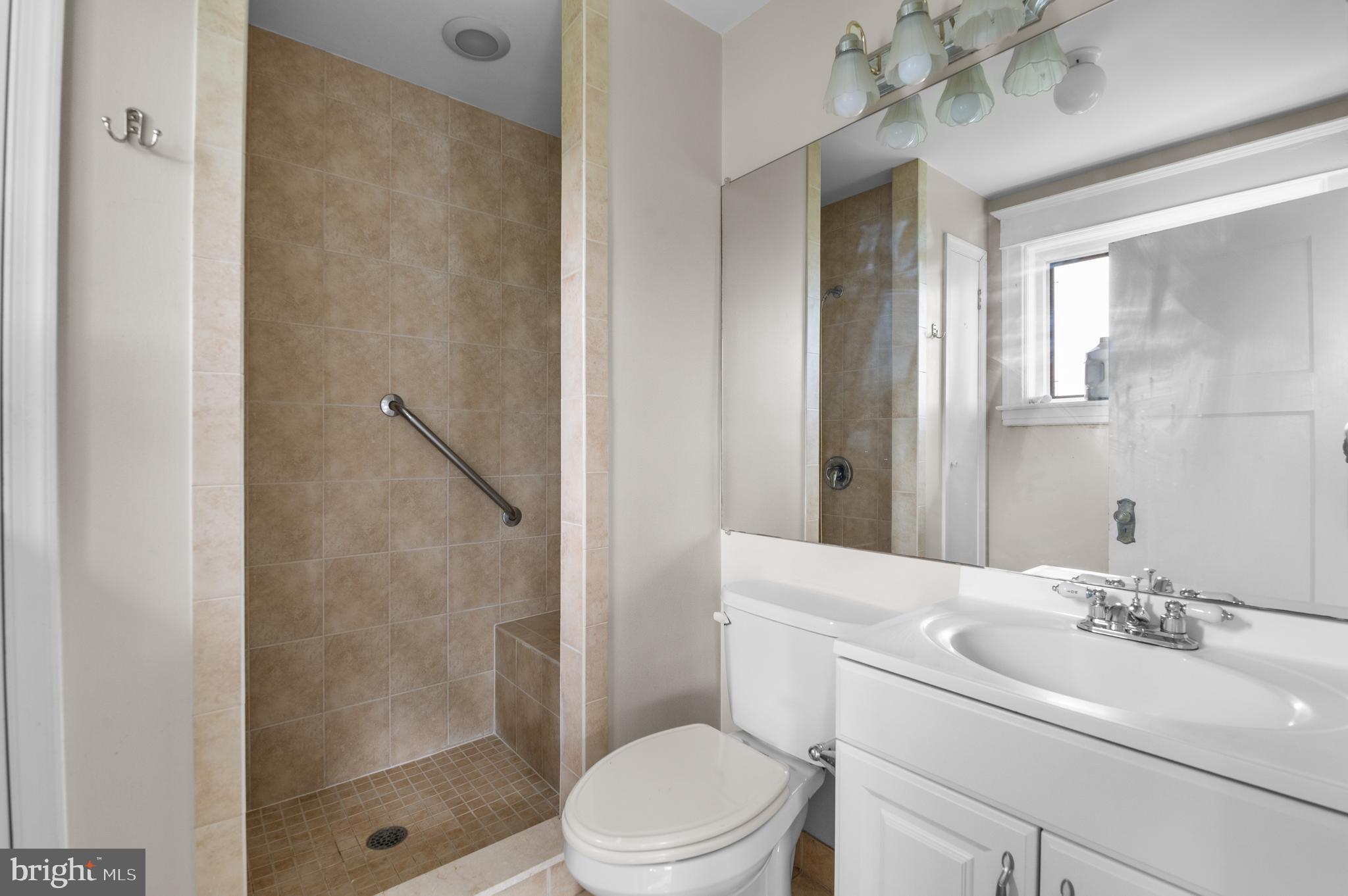 DREXEL HILL - Residential