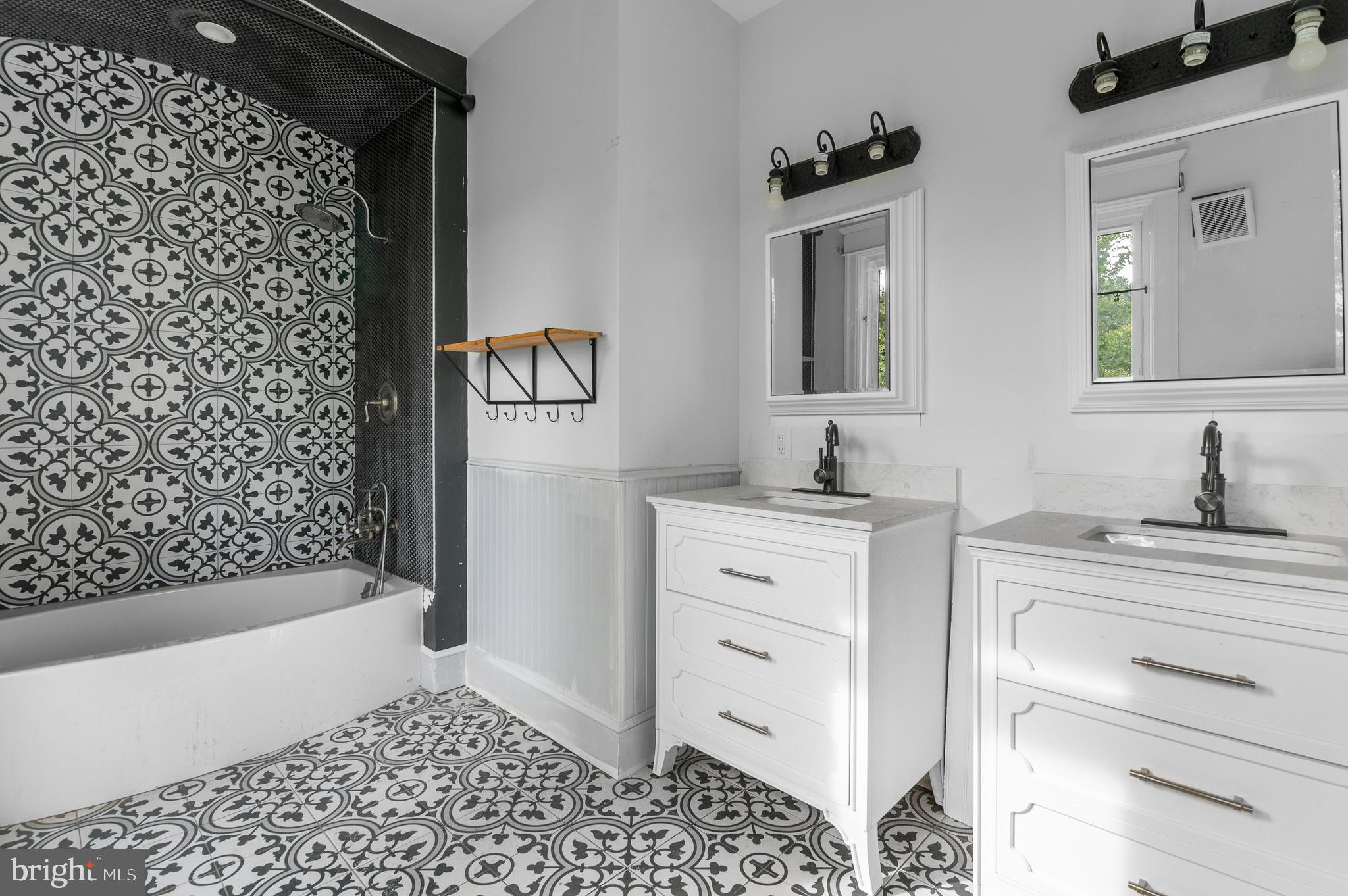 DREXEL HILL - Residential