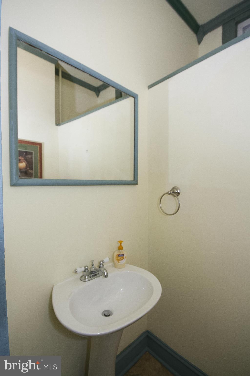 CHARLES VILLAGE - Residential