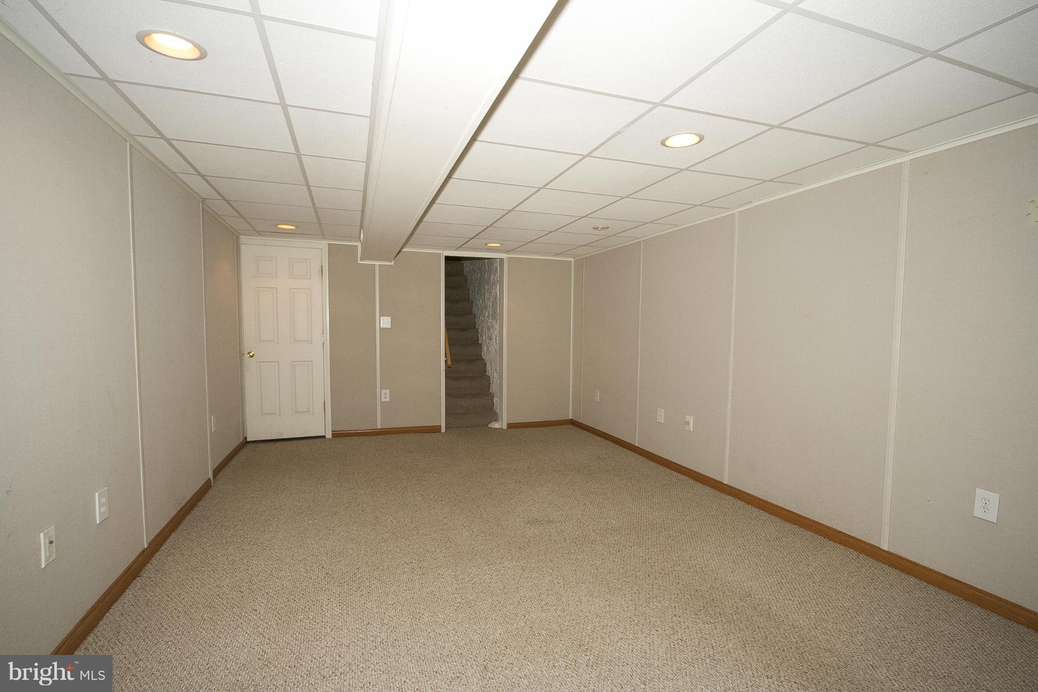 CHARLES VILLAGE - Residential