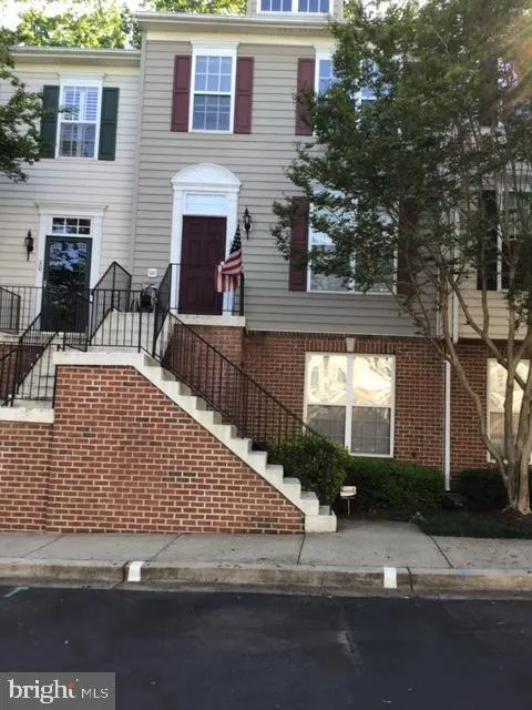 32 Harbour Heights Drive, Annapolis, MD MLS: MDAA2113776