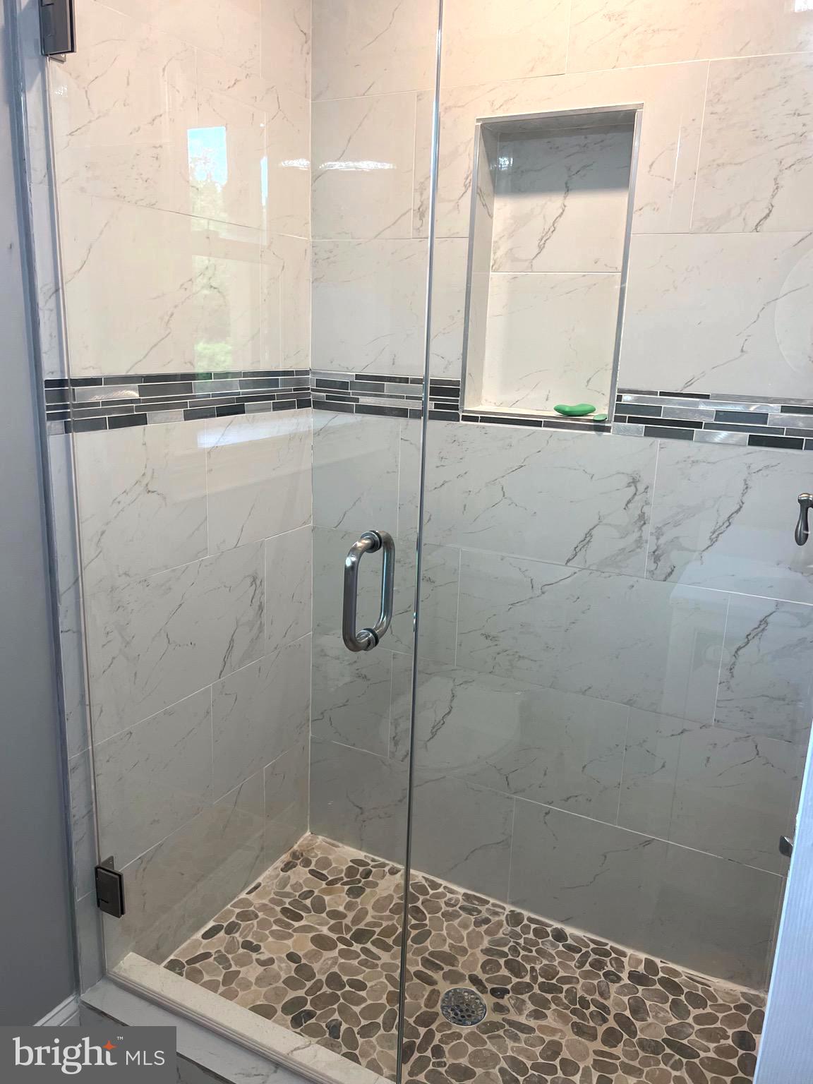 KEYSTONE ESTATES - Residential Lease