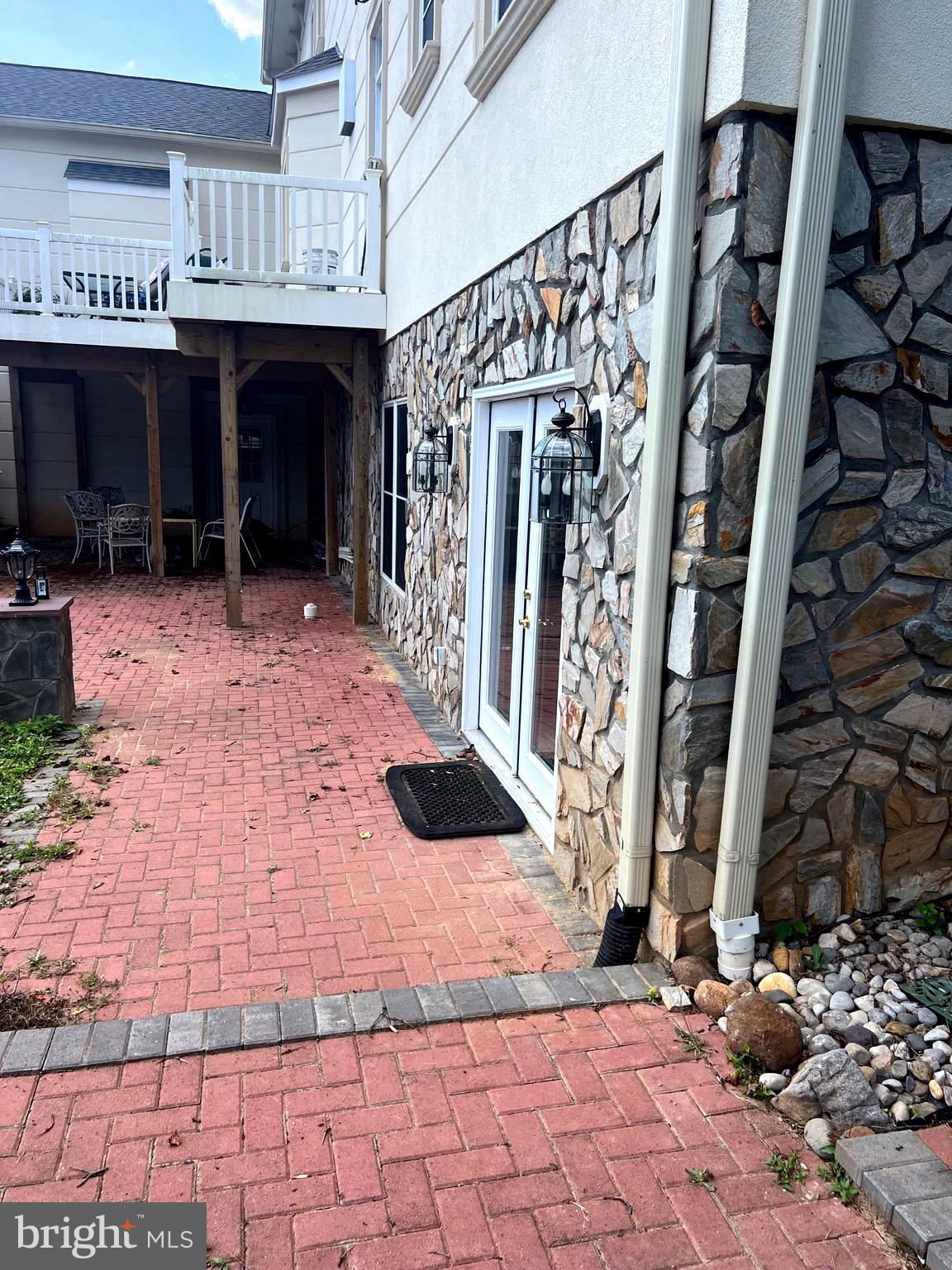 KEYSTONE ESTATES - Residential Lease