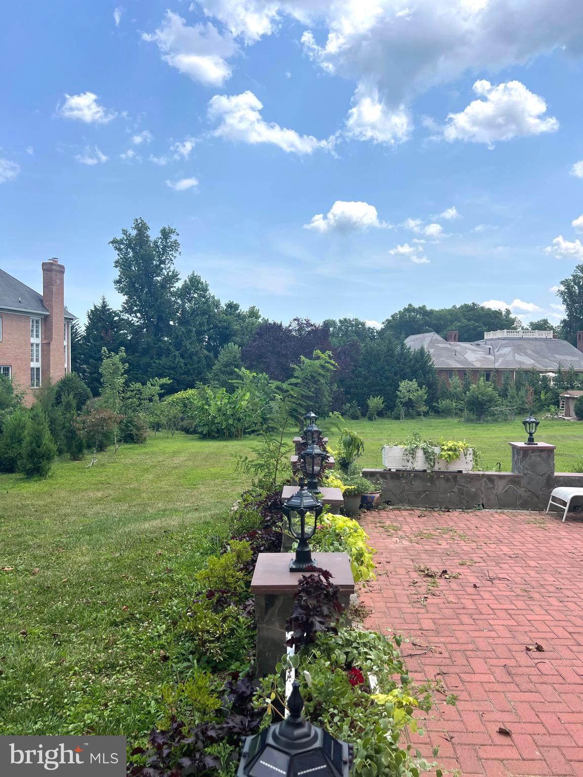 KEYSTONE ESTATES - Residential Lease