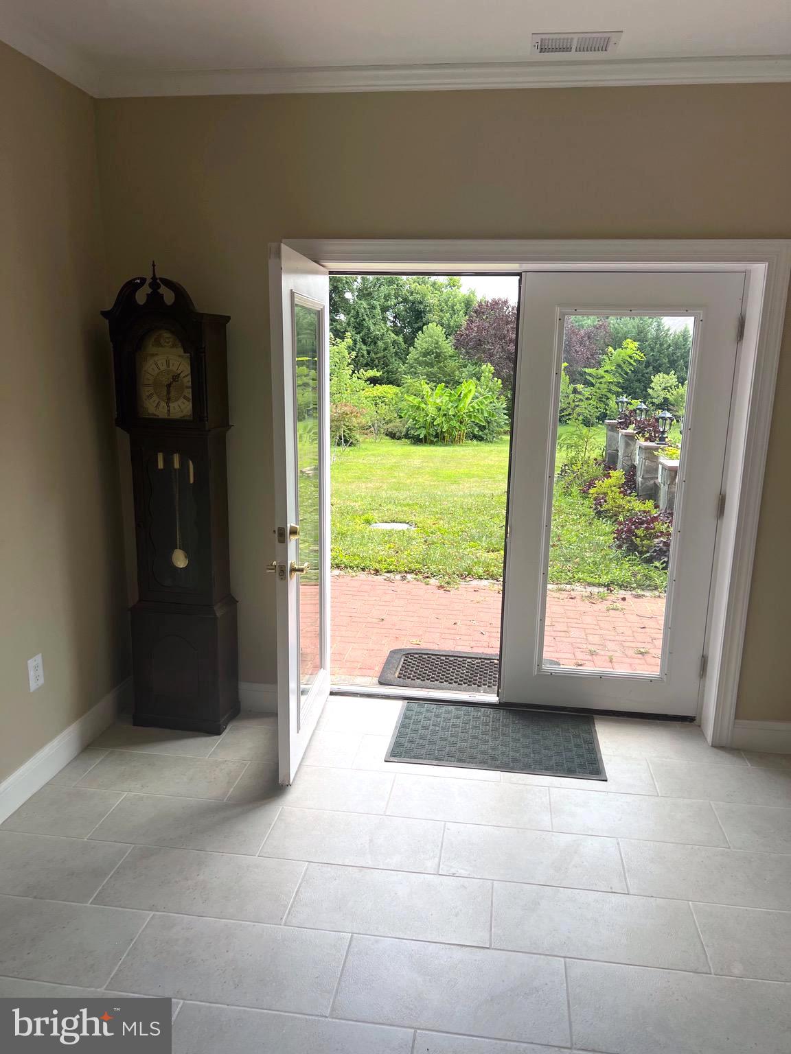 KEYSTONE ESTATES - Residential Lease