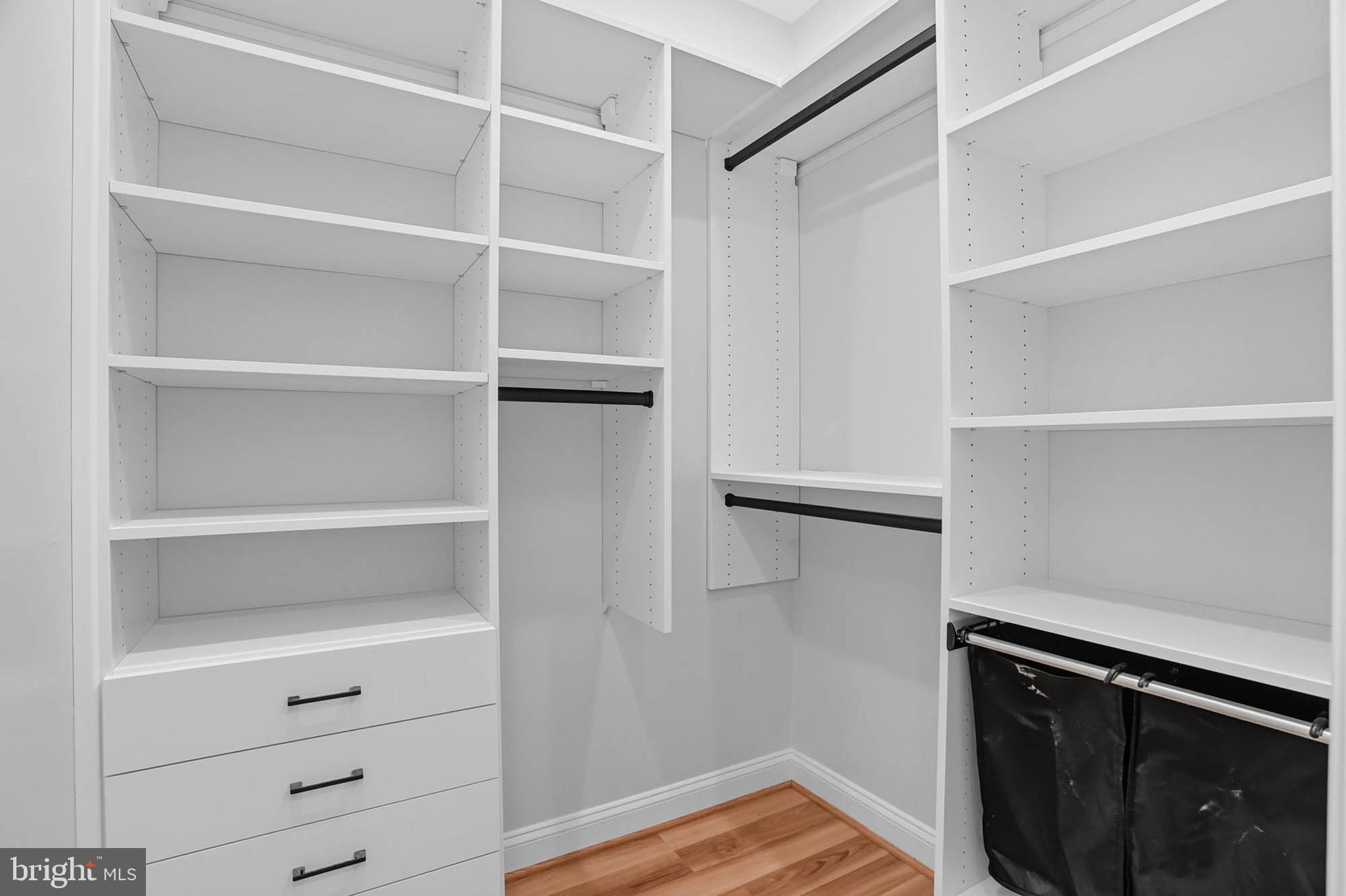 RIVER HILL - Residential Lease