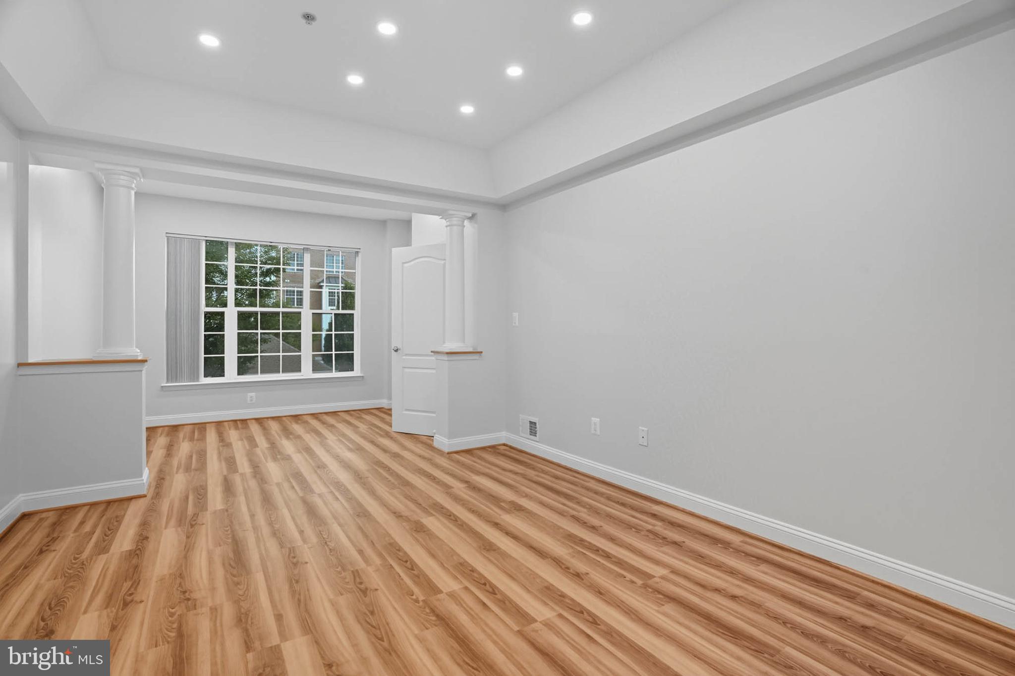 RIVER HILL - Residential Lease