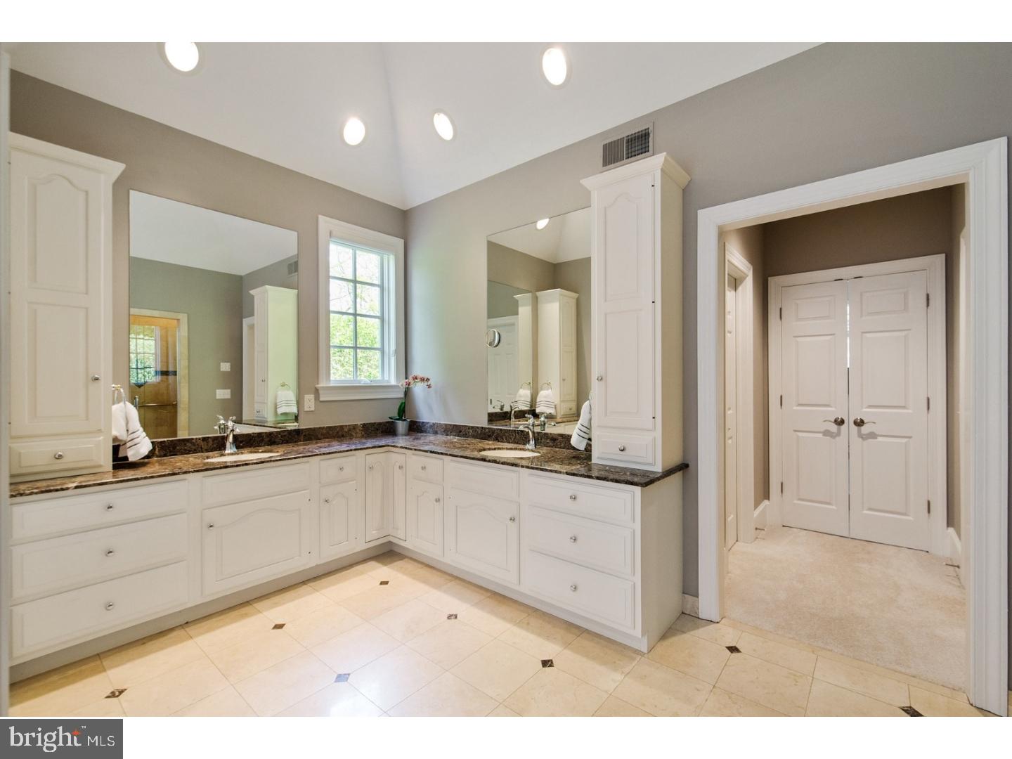 HARRITON FARM - Residential