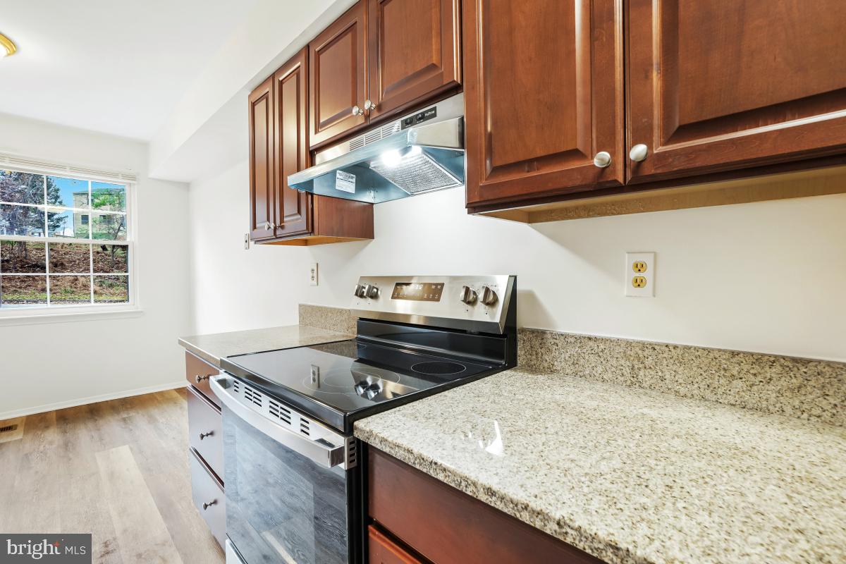 DREXEL WOODS - Residential Lease