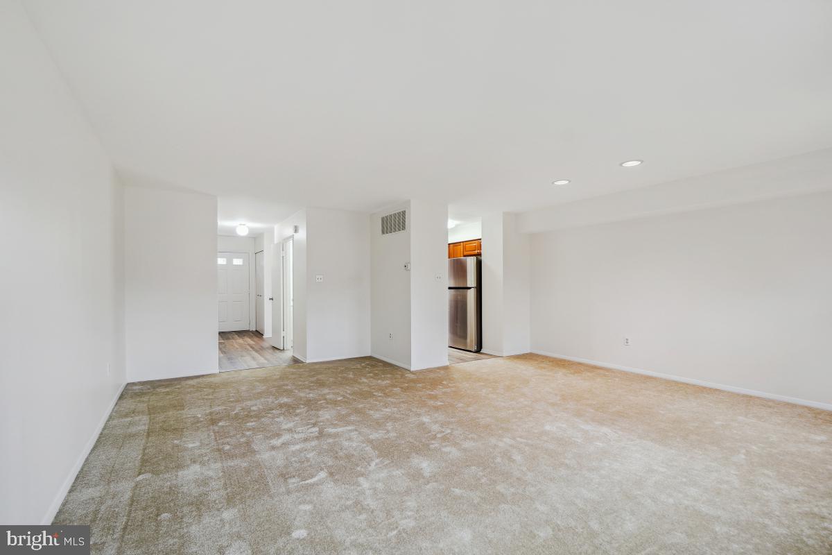 DREXEL WOODS - Residential Lease