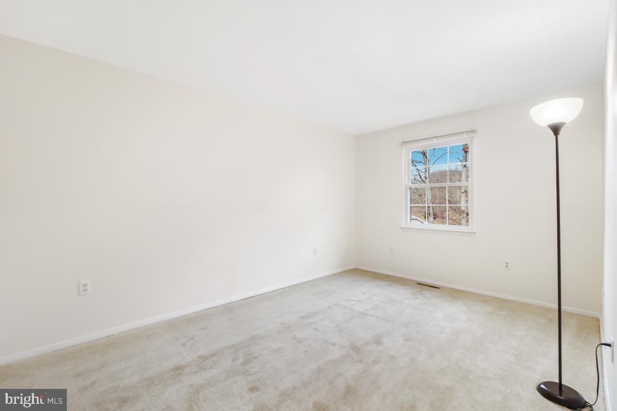 DREXEL WOODS - Residential Lease