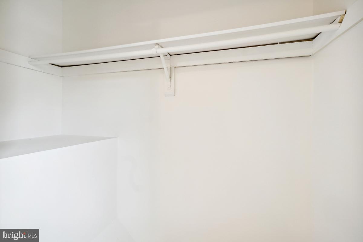 DREXEL WOODS - Residential Lease