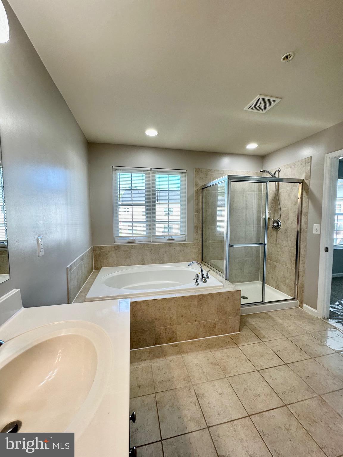 MILLHOUSE CREEK - Residential Lease