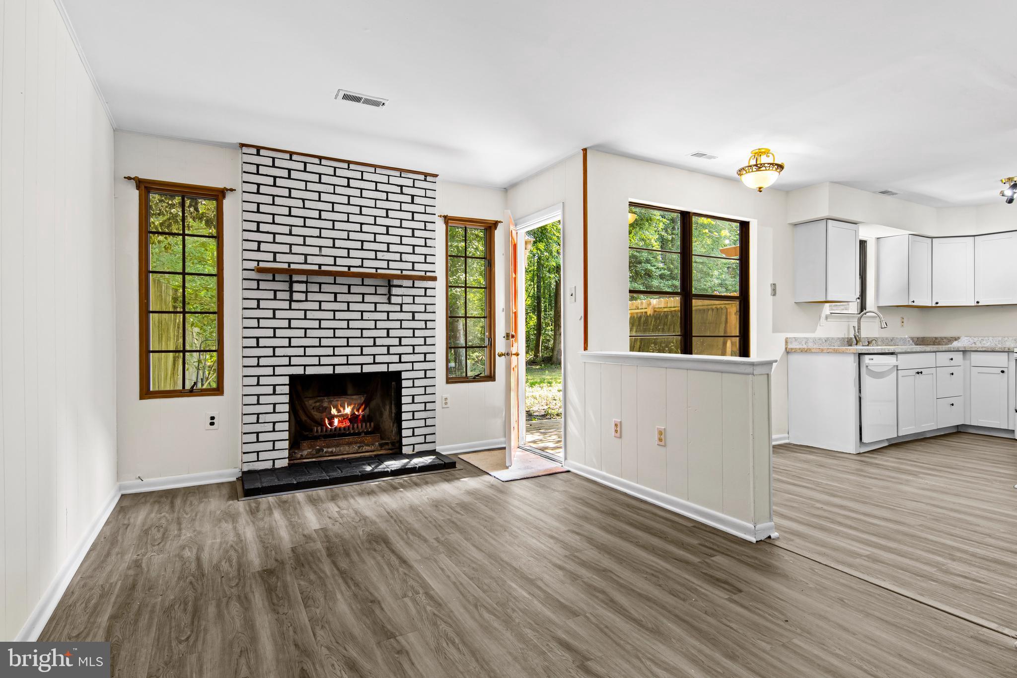 222 SHADY LANE