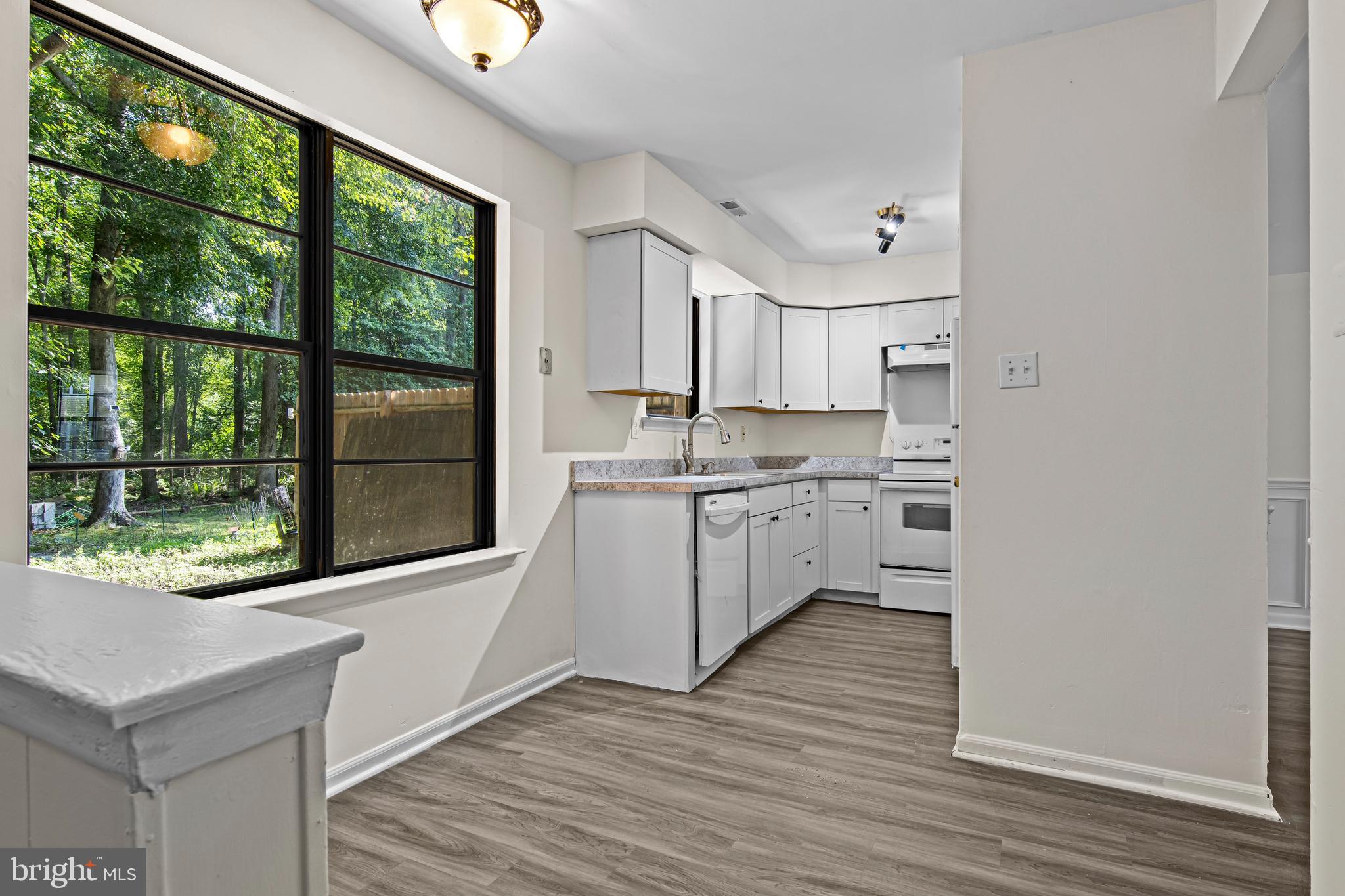 222 SHADY LANE