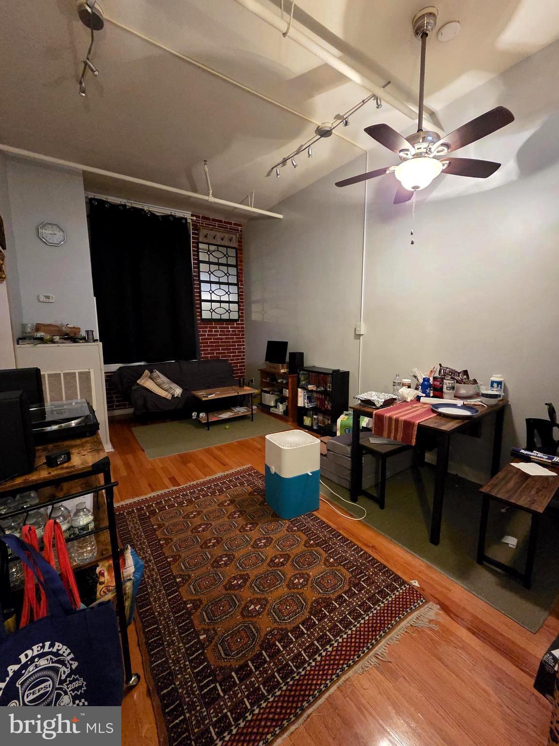 CHINATOWN - Residential