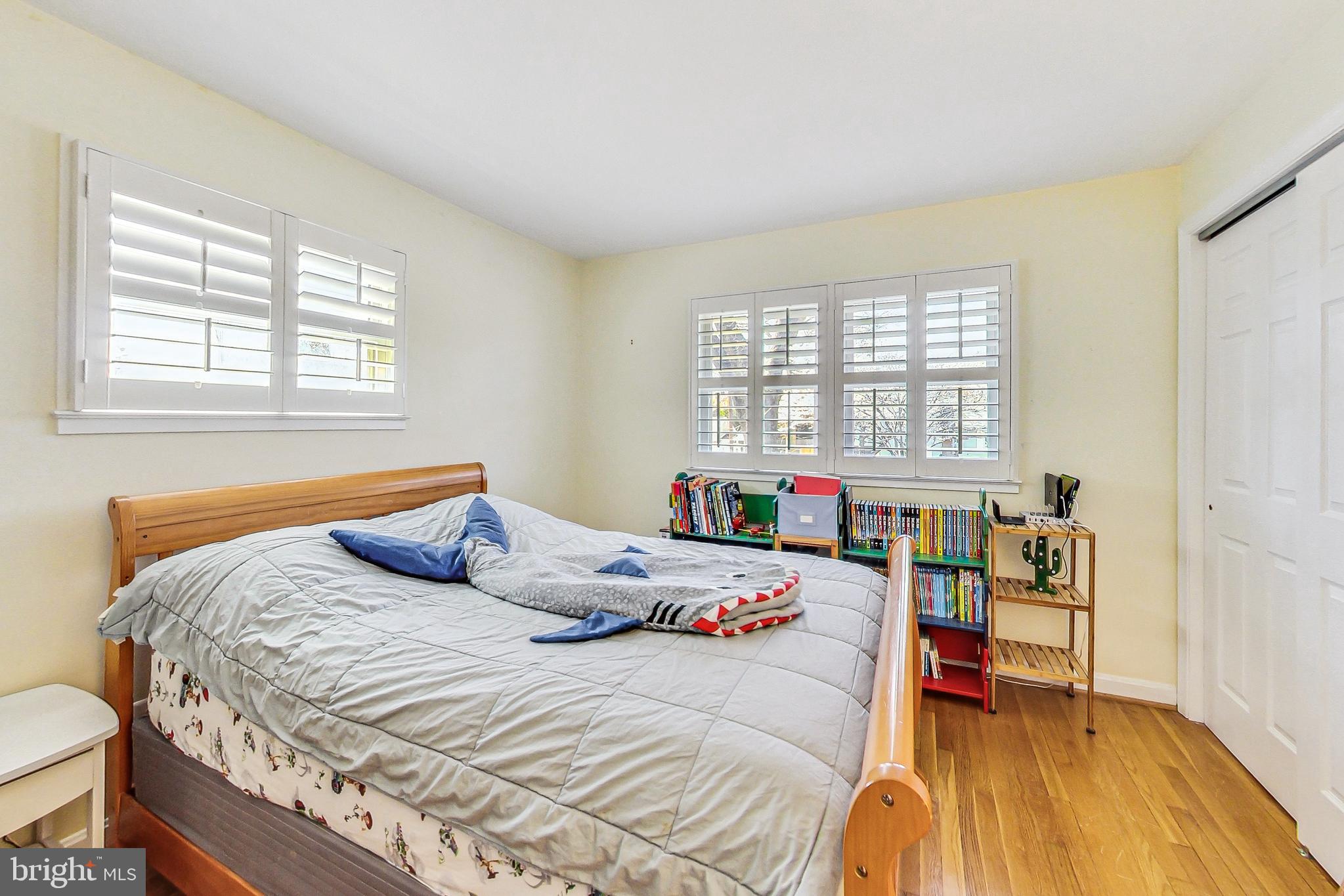 BROYHILLS MCLEAN ESTATES - Residential