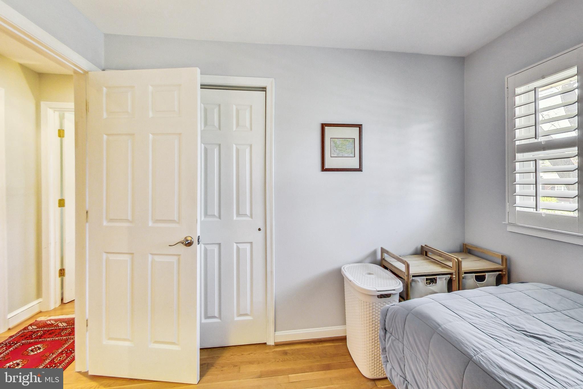 BROYHILLS MCLEAN ESTATES - Residential