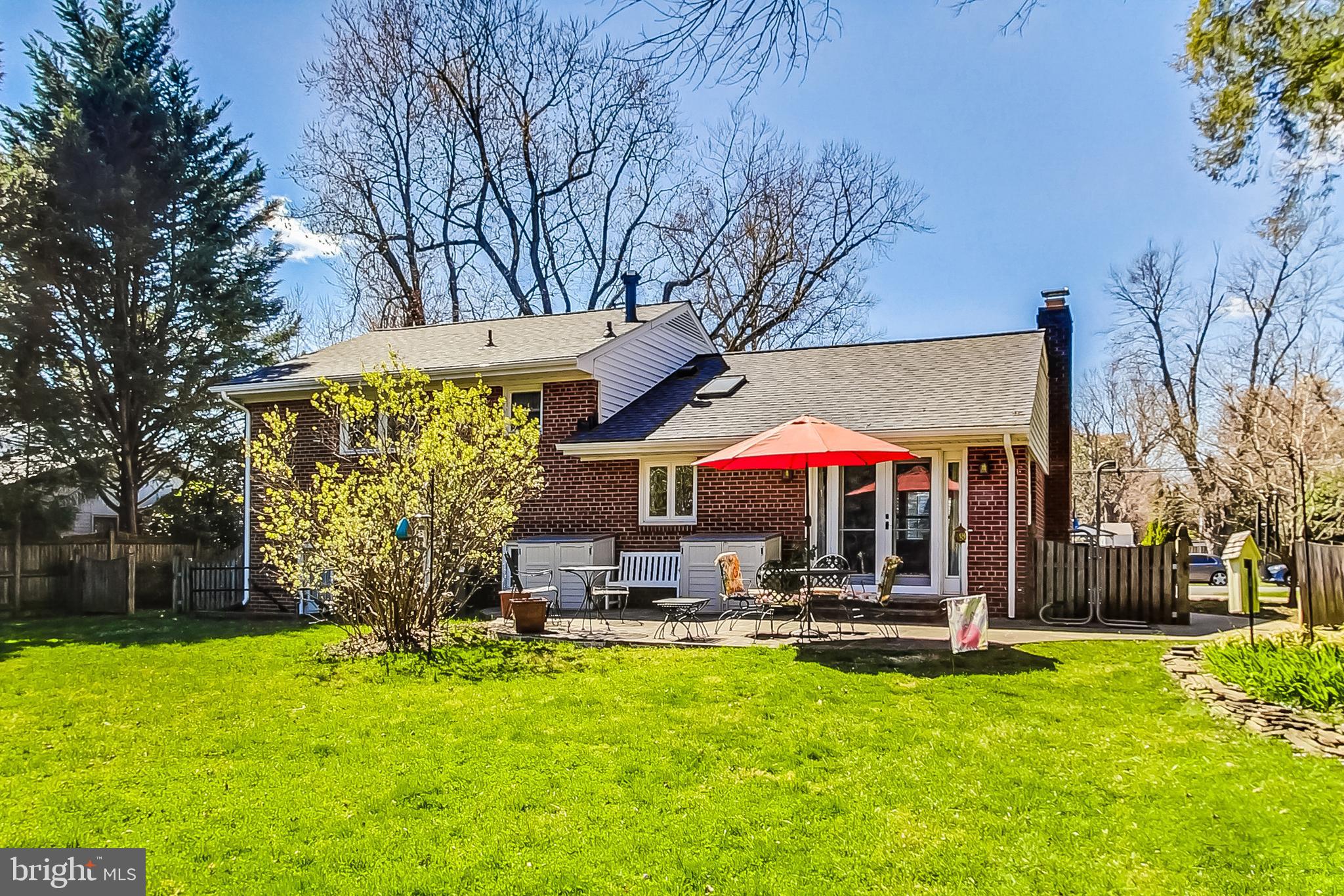 BROYHILLS MCLEAN ESTATES - Residential