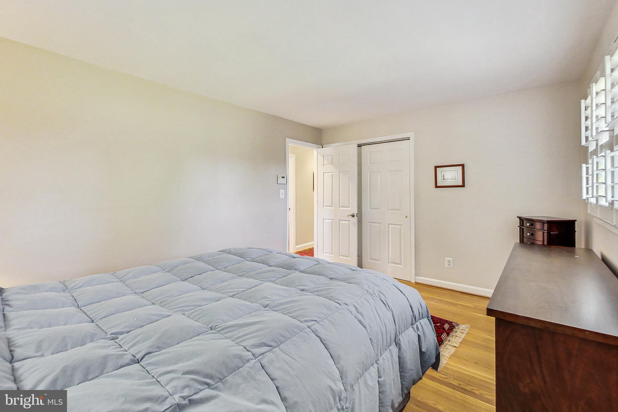 BROYHILLS MCLEAN ESTATES - Residential