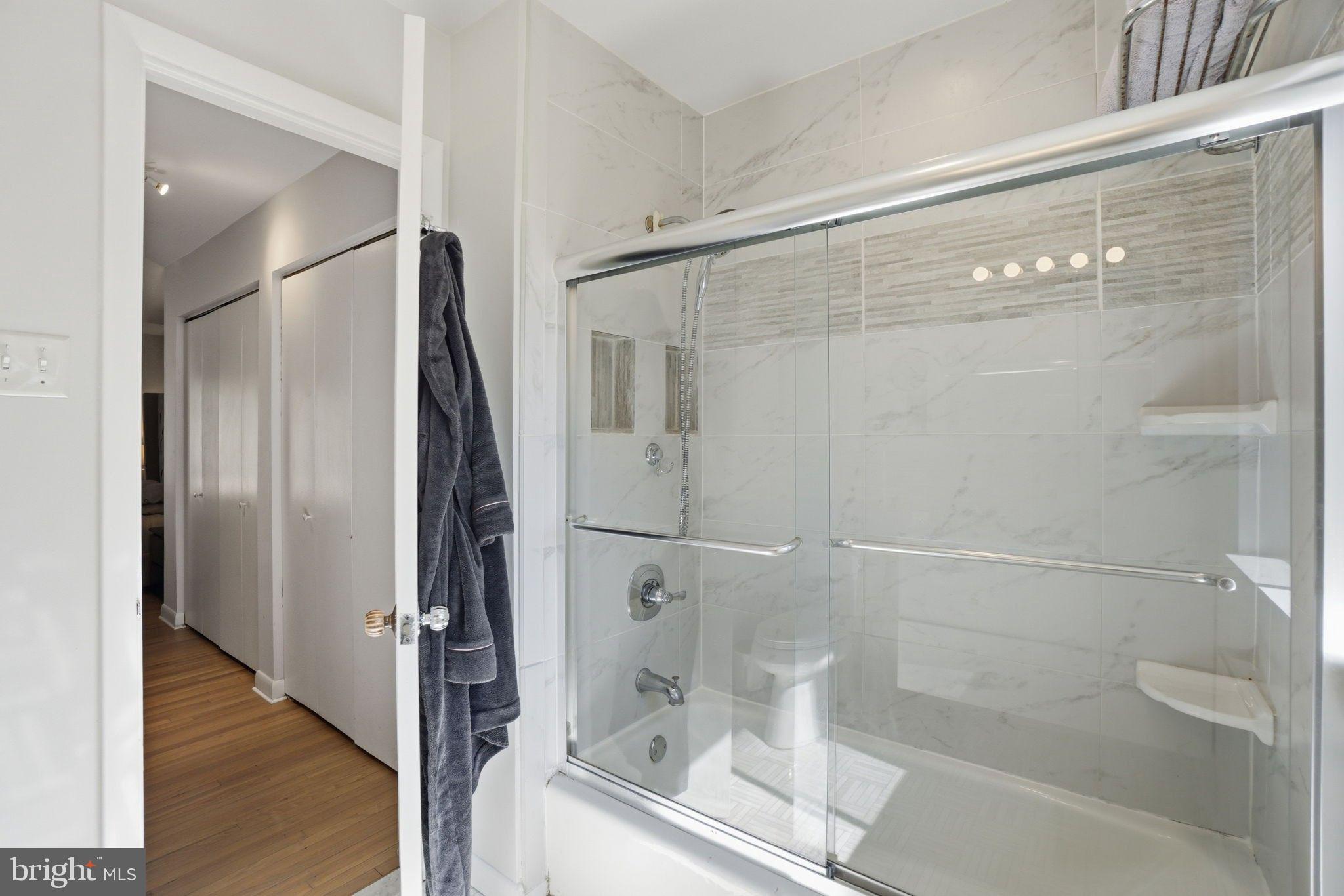 HILLCREST CLUSTER - Residential